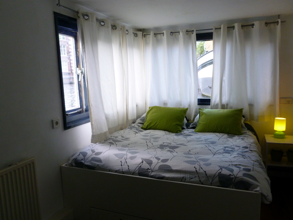 Houseboat bedroom