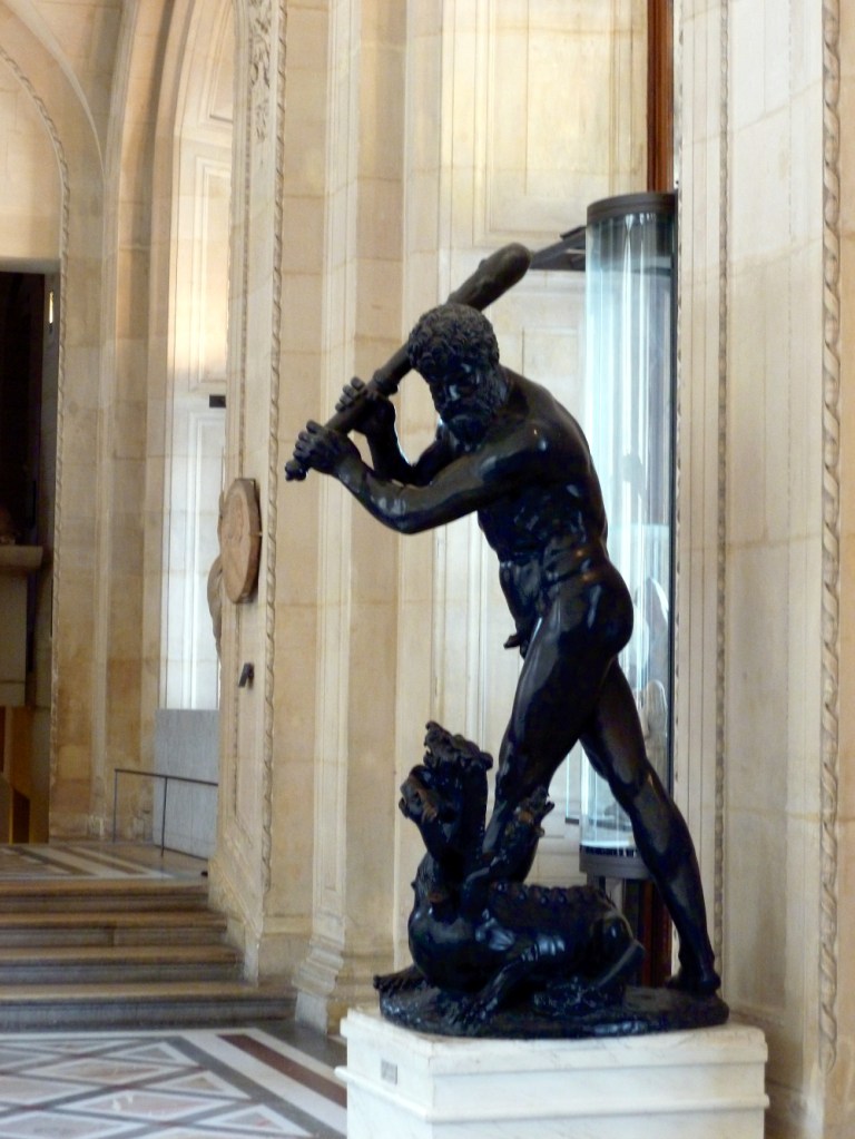 The sculpture room 4