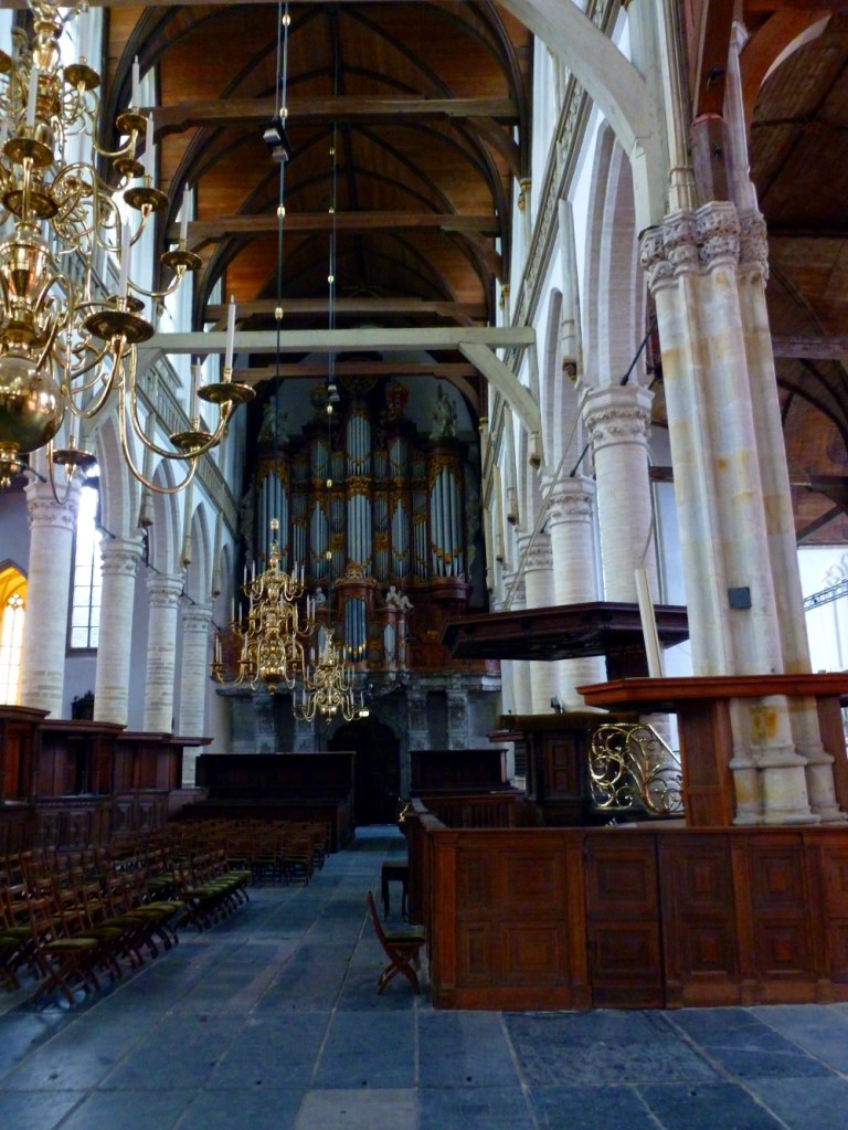 De Oude Kerk interior