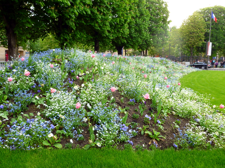 Flowers at start of the Avenues des Champs-Elysees