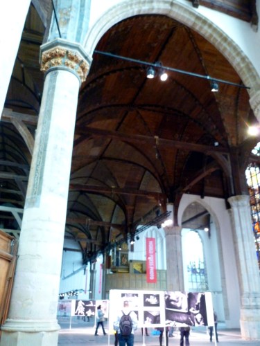 De Oude Kerk photo journalism exhibit