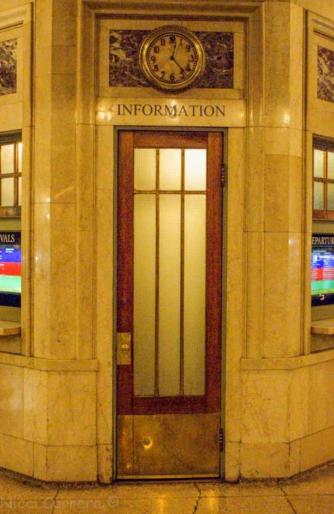An old-fashioned info booth with modern displays, Grand Central Station