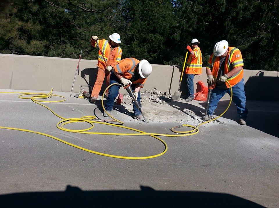 16997726_670390716499660_57342822900342828_n